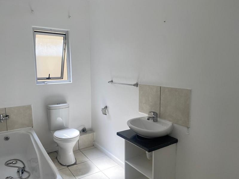 To Let 1 Bedroom Property for Rent in Thornton Western Cape
